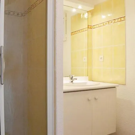 Np100-2203 2 Chambres, *